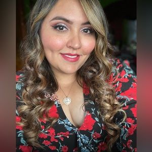 Meet your Posher, Rosa